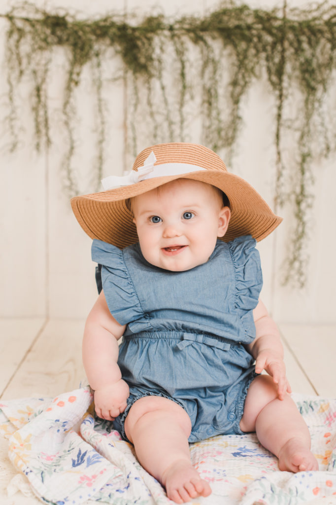 Henley | 6 months - Megan O'Hare Photography