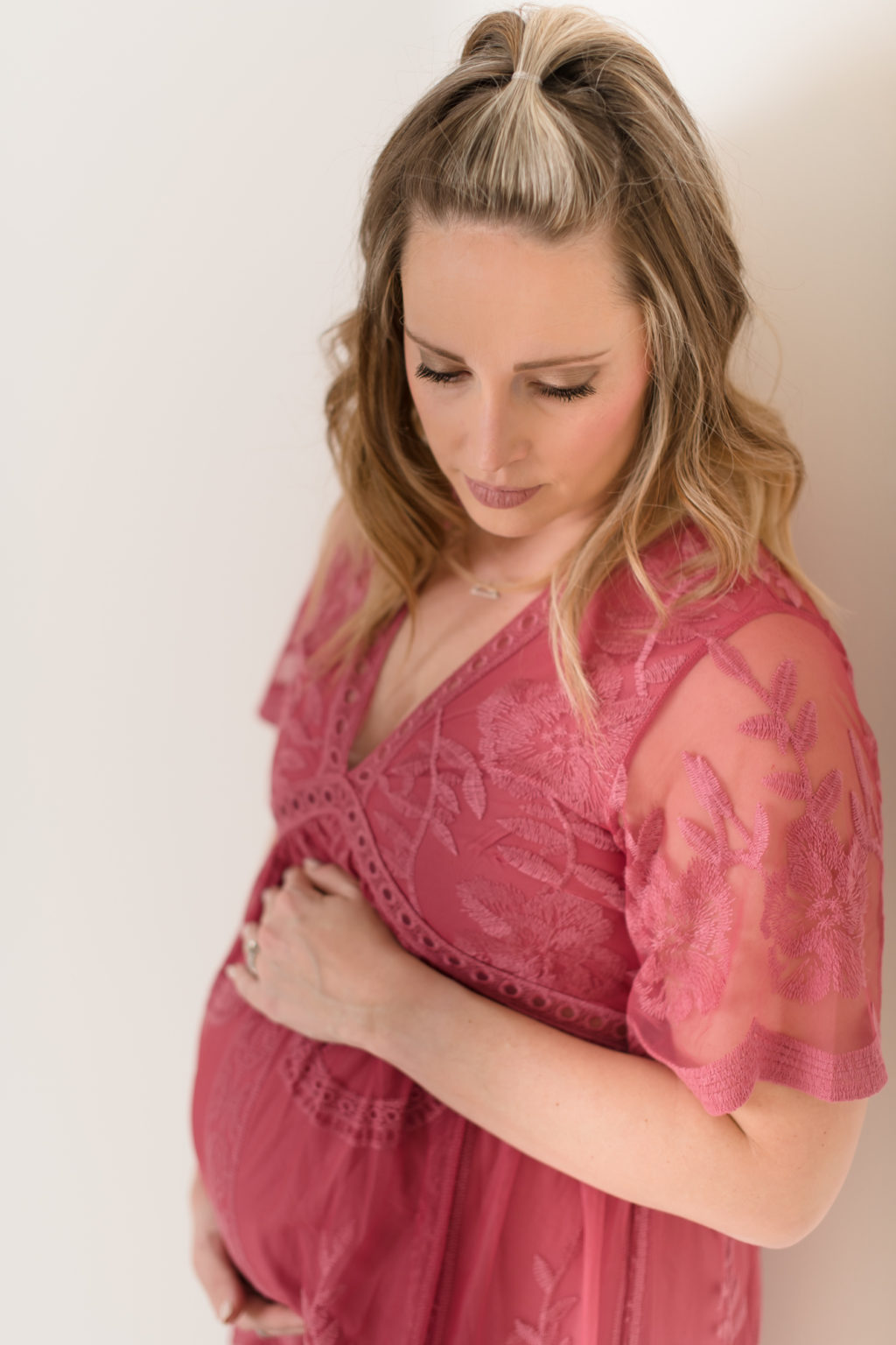 Paige | Maternity Session - Megan O'Hare Photography