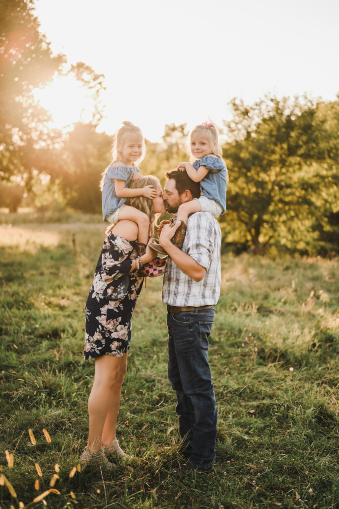 Walford Family Photos Megan O'Hare Photography